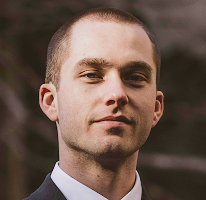 Thomas Whitfield, analyste de trading spécialisé sur le marché crypto, portrait